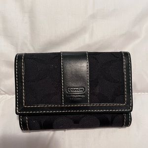 Coach Signature Tri -fold Wallet
